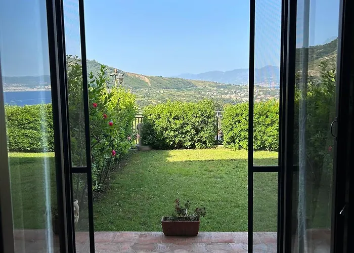 Maria * Villa San Giovanni